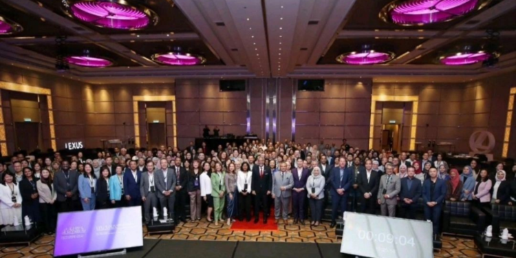 Malaysia HR Leaders Circle (HRLC) Spearheads Groundbreaking CHRO Nexus Forum 2024, Elevating HR Excellence to New Heights and Securing a Place in the Malaysia Book of Records